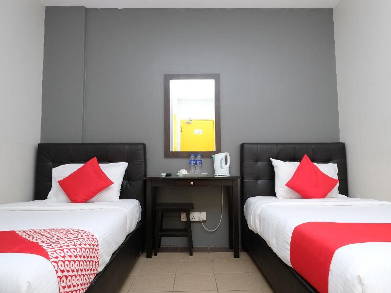Elite Hotel Куантан Экстерьер фото